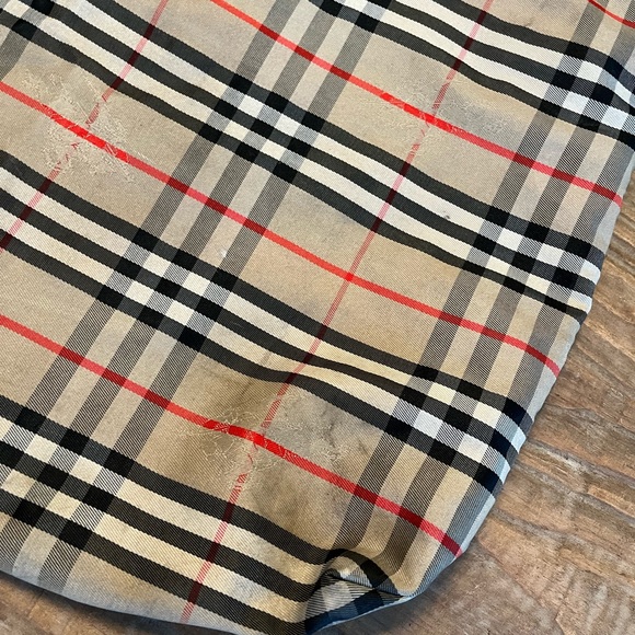 Burberry Tote Bag - Picture 7 of 9